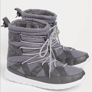 🆕  🎁 💝 Ladies Strapped Faux Fur Snow Boots